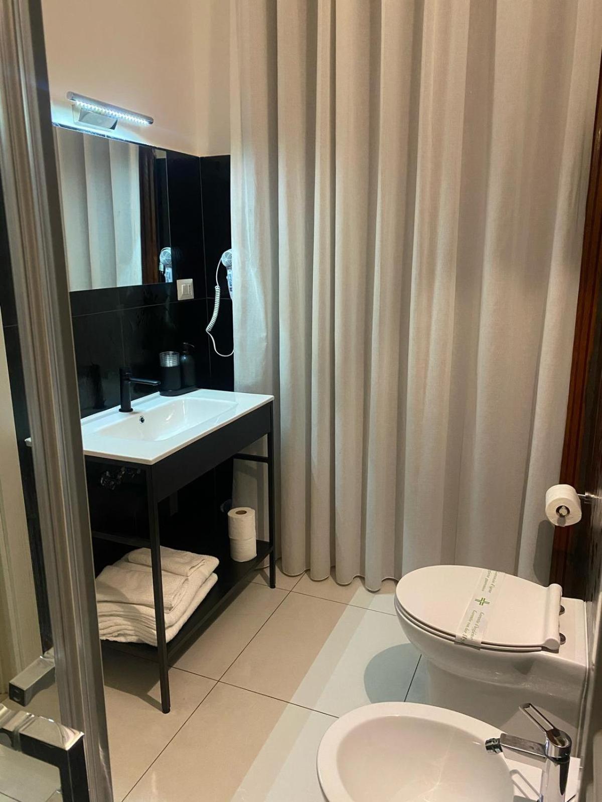 Bed and Breakfast Midtown Salerno Exterior foto